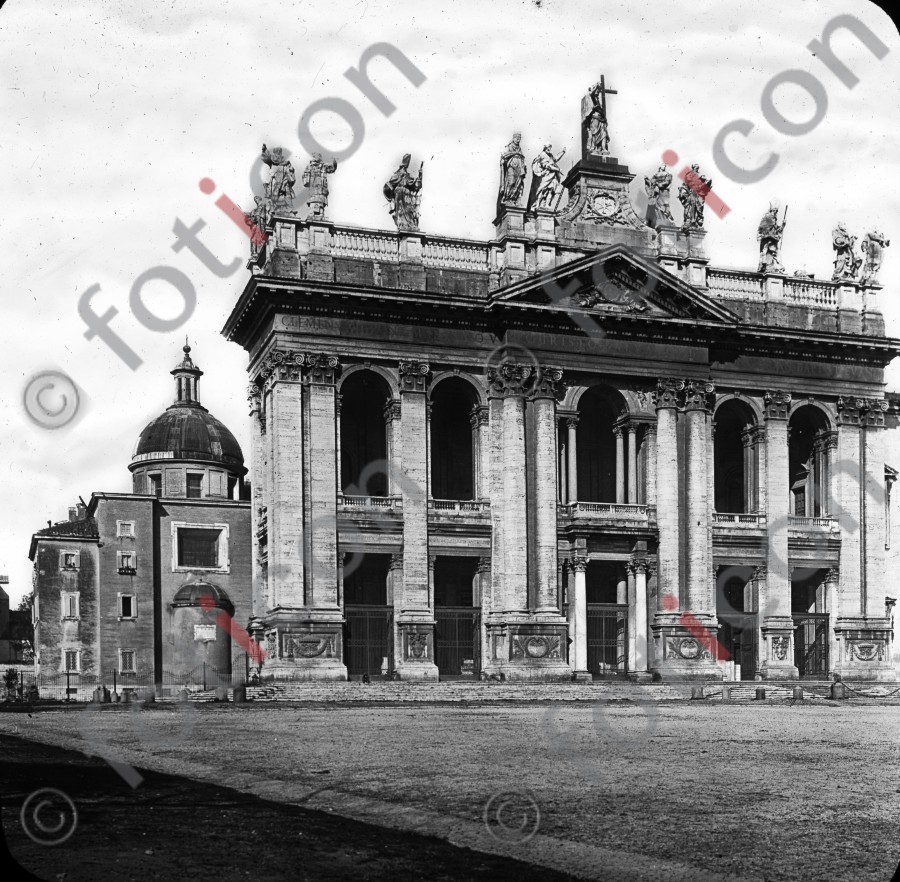 Lateranbasilika | Lateran basilica - Foto simon-139-012-sw.jpg | foticon.de - Bilddatenbank für Motive aus Geschichte und Kultur